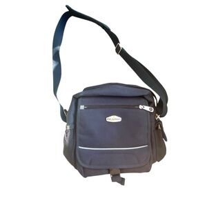 Ricardo Beverly Hills Shoulder Camera bag Small Luggage Multi compartment 87553